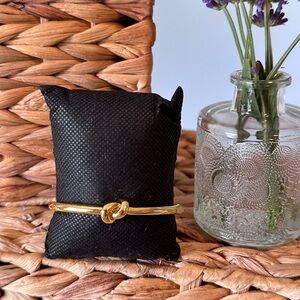 KATE SPADE GOLD PLATED SAILORS KNOT HINGED BANGLE BRACELET - Nautical Theme